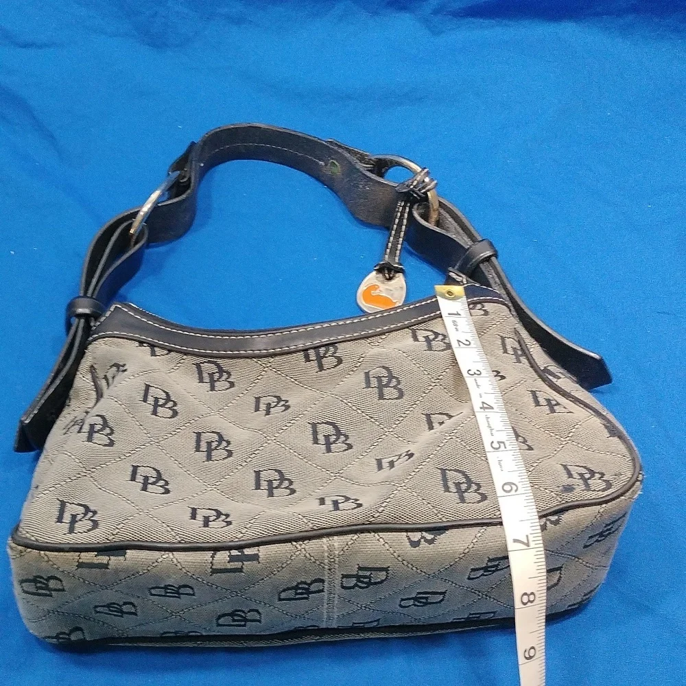 Vintage Dooney & Bourke Monogram Signature Black/Gray Canvas Leather Hobo Bag - Picture 4 of 9